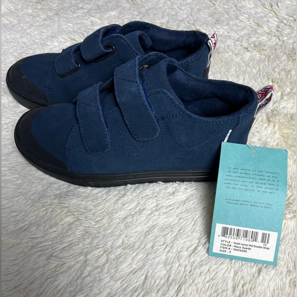 Tom’s Velcro shoes little boys size 3 brand new